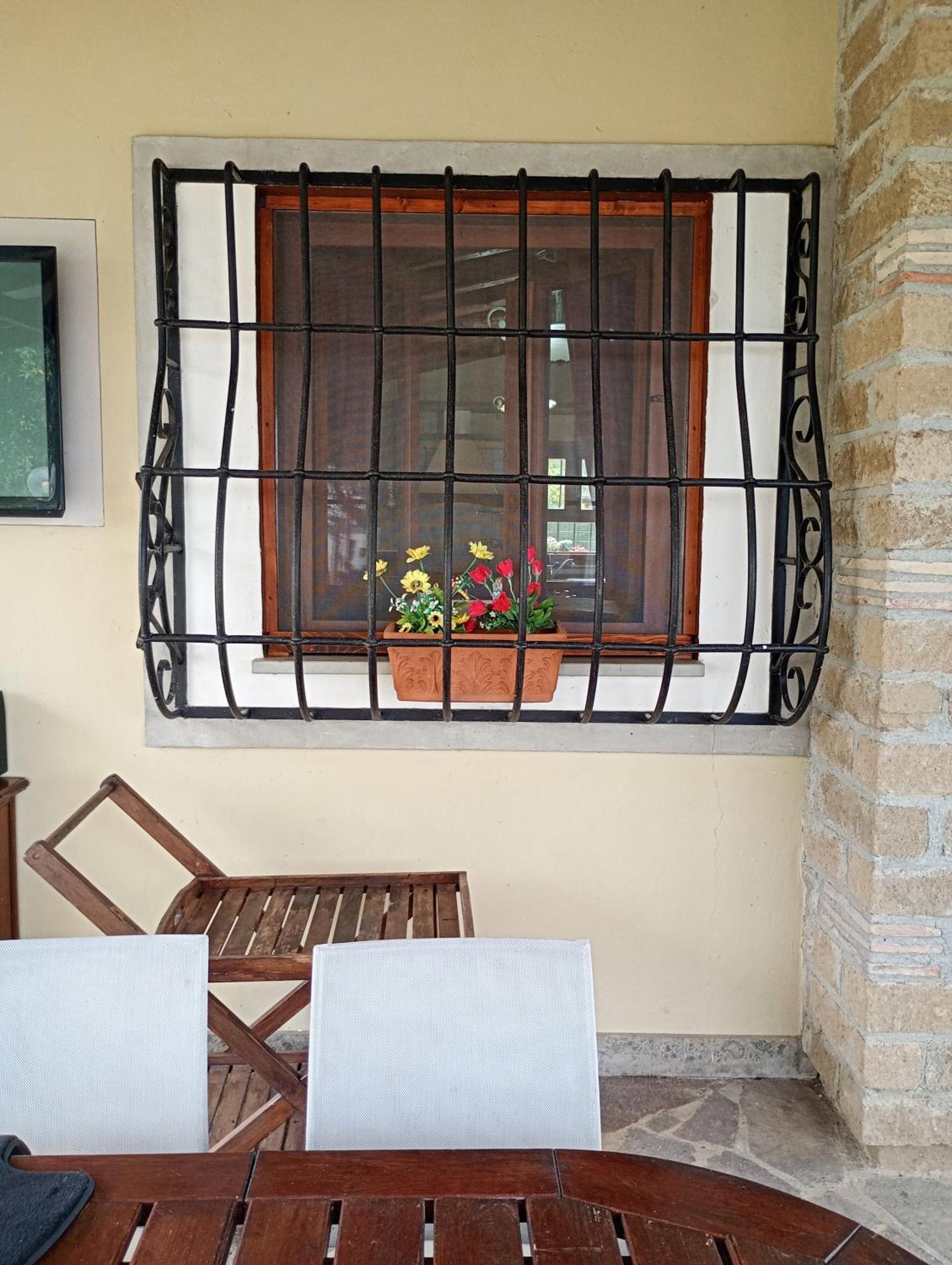 Independent Villa With Private Beach On The Lake Bracciano  Exterior foto